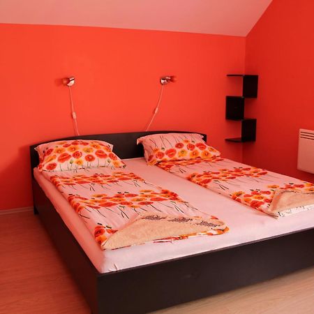 Szasz&Szasz Panzio Bed & Breakfast Gheorgheni  Eksteriør bilde