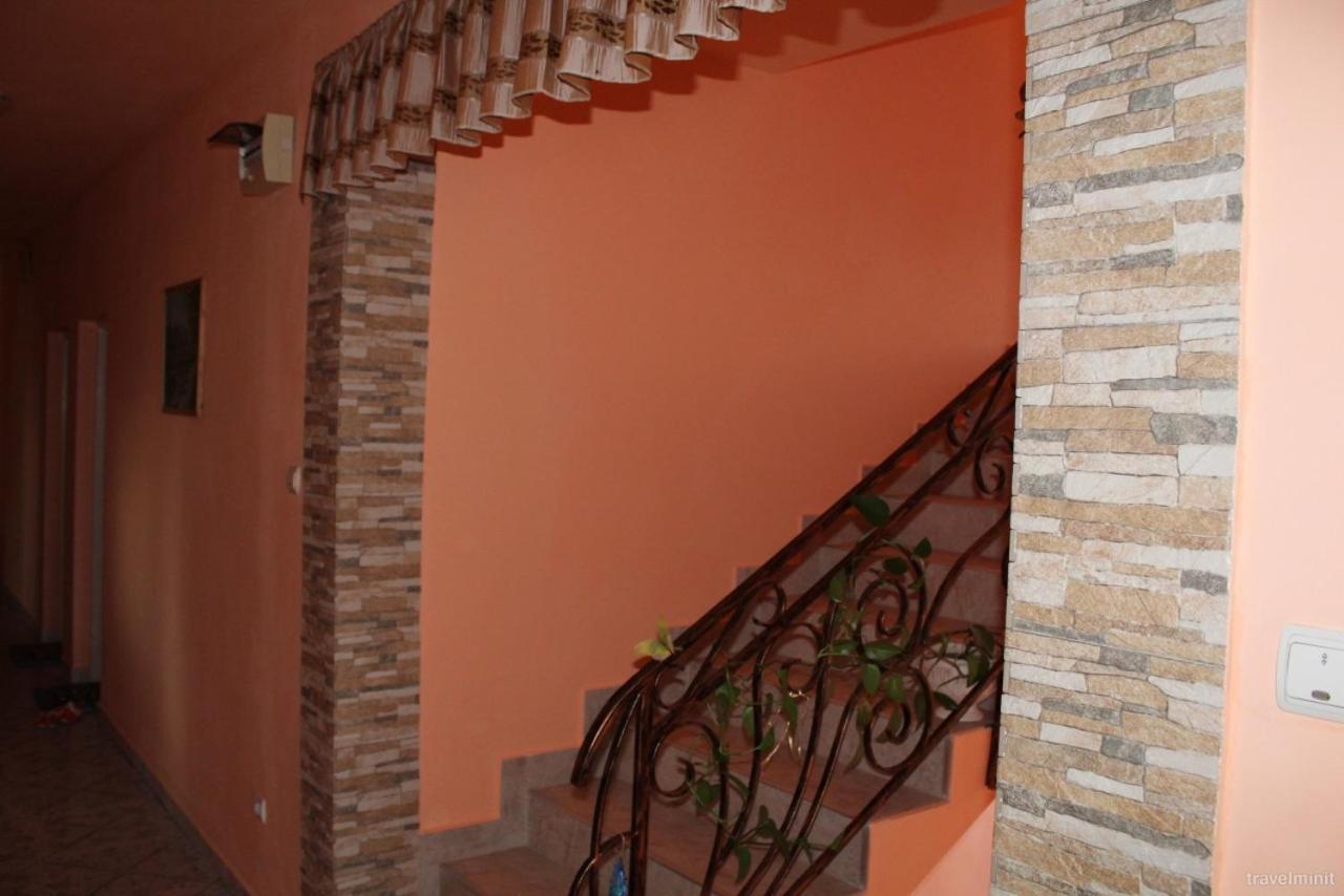 Szasz&Szasz Panzio Bed & Breakfast Gheorgheni  Eksteriør bilde