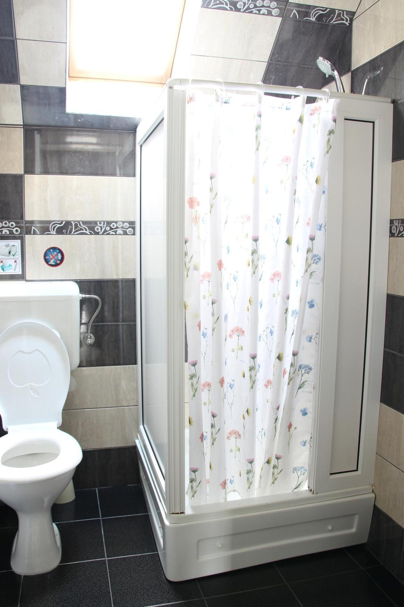 Szasz&Szasz Panzio Bed & Breakfast Gheorgheni  Eksteriør bilde